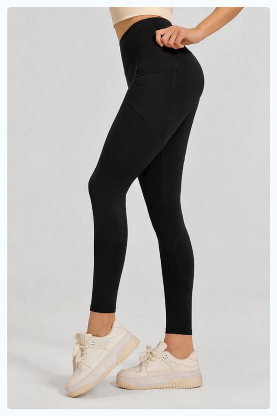 Slim Fit Sports Pants - High Waist Yoga Pants with Side Pockets - Soft and Stretchy Blended Fabric, Breathable and Comfortable - Skinny Fit with Elastic Waist - Suitable for Yoga, Fitness, Walking and Daily Use (Black, Size XXXL)