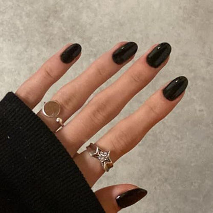 Short Oval Press-On Nails Kit for Easy, At-Home Manicures, Perfect for Gifting (Black)