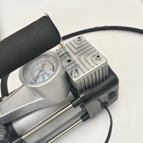 Car Air Compressor 12V 4WD Portable Tyre Inflator Deflator Truck Pump 150PSI