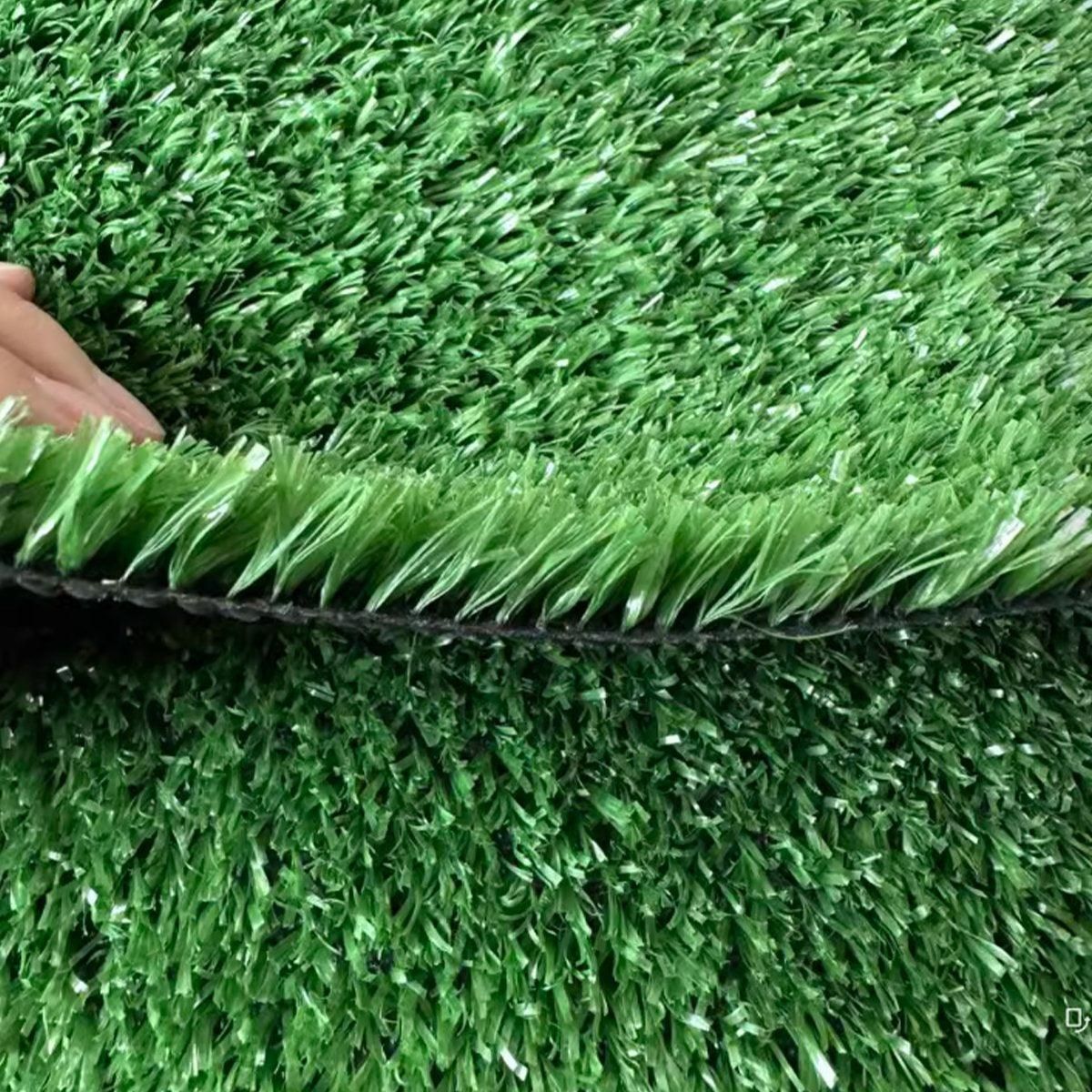 Artificial Grass Turf Roll 2m x 5m (10sqm), 15mm Pile, Green, 1 Roll
