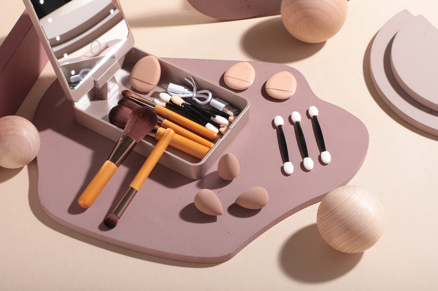 Portable Travel Makeup Brush Set with LED Mirror - Your Beauty Essentials On-The-Go